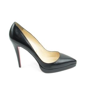 Pigalle leather pumps (EUR 40)